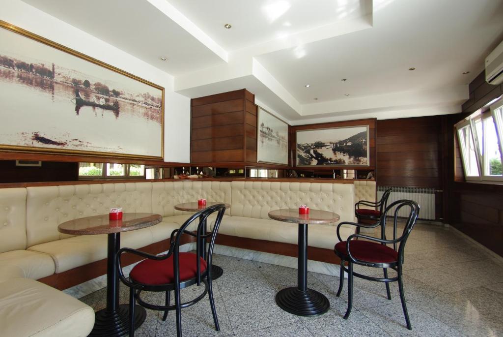 Hotel Sv. Mihovil Trilj Номер фото